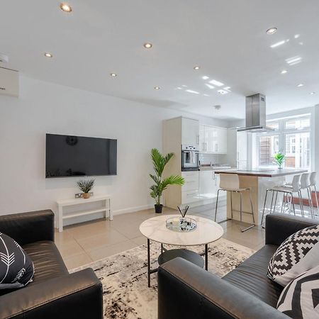 Stylish Two Bedroom Apartment By Central London With Garden Екстер'єр фото