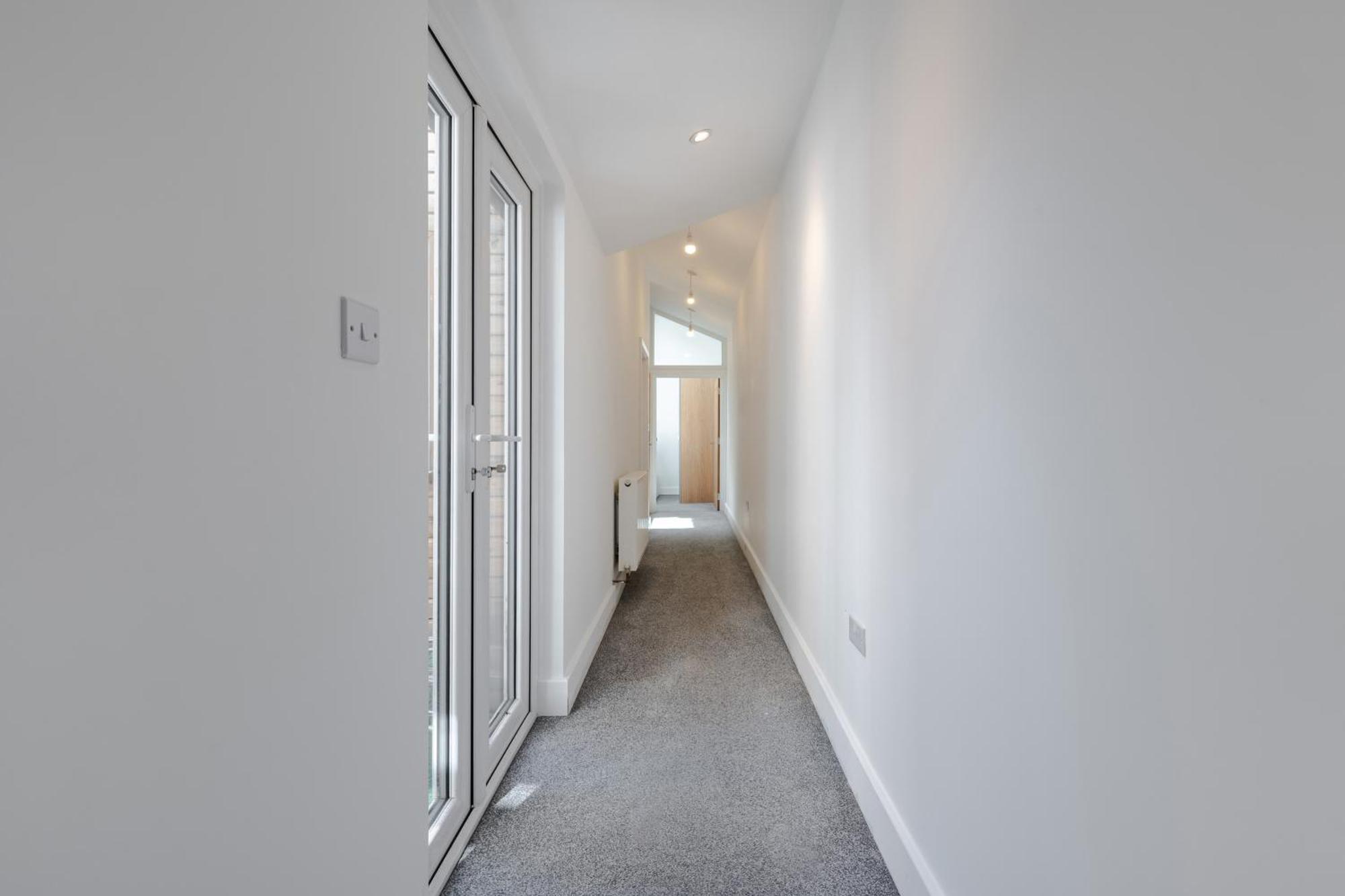 Stylish Two Bedroom Apartment By Central London With Garden Екстер'єр фото